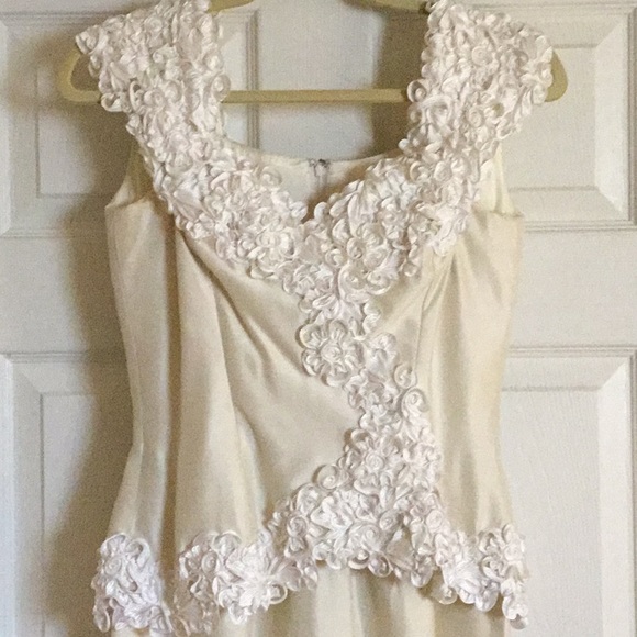 Dress - Picture 4 of 6